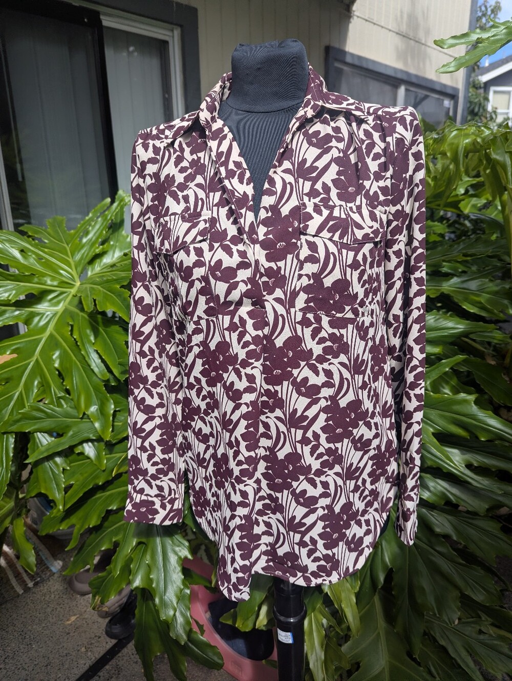 Women's Ann Taylor Plum And Ivory Pattern Floral Button-Up Shirt- Office Shirt